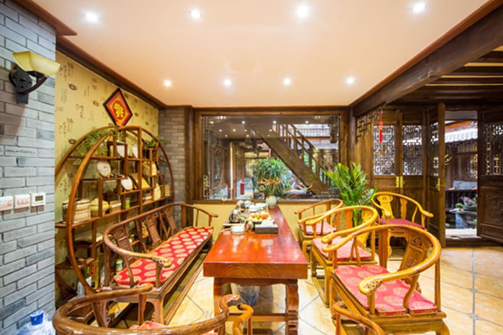 He Mu Ju Inn Zhongyi Branch