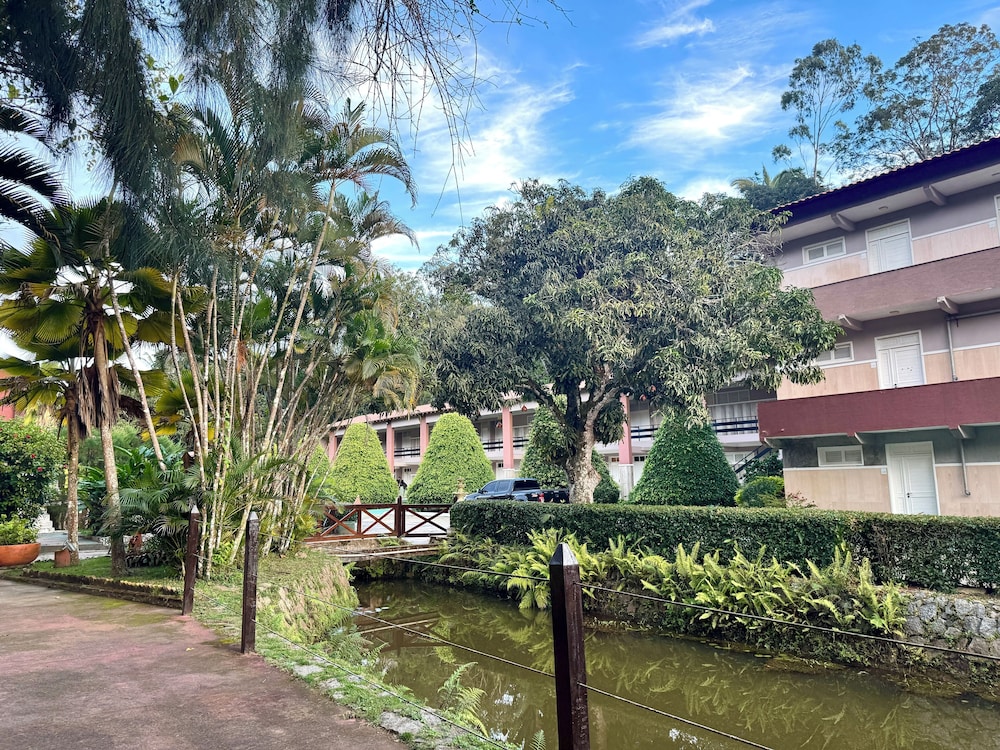 Neblina Park Hotel