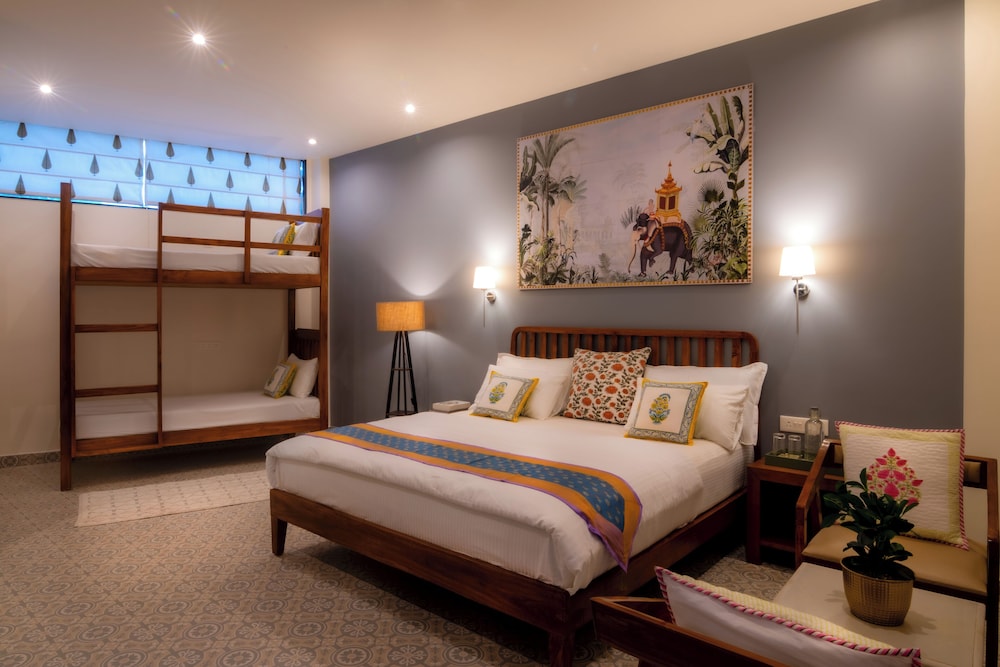 Inara House