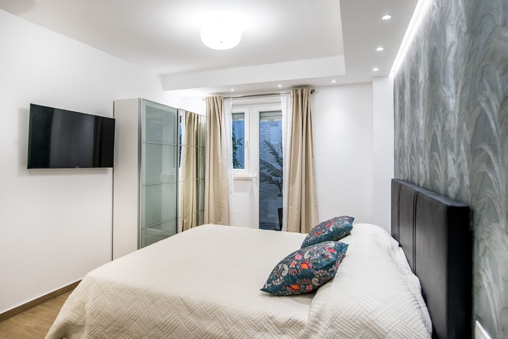 Dubrovnik Spectrum Rooms