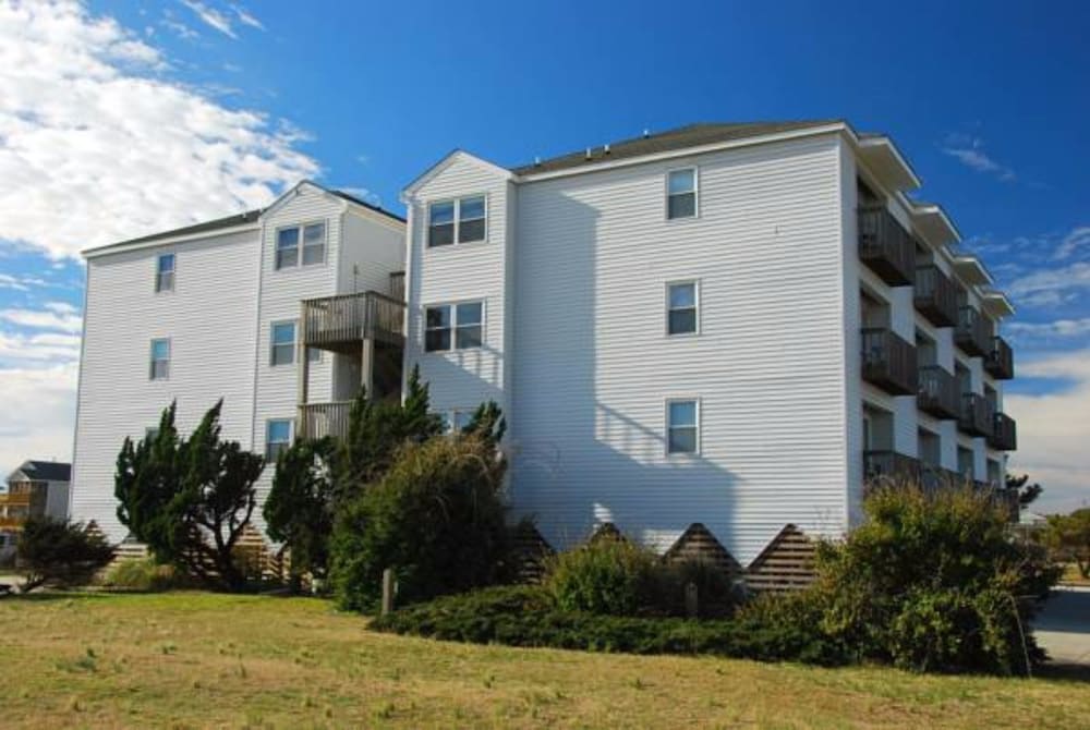 Station One By Kees Vacations