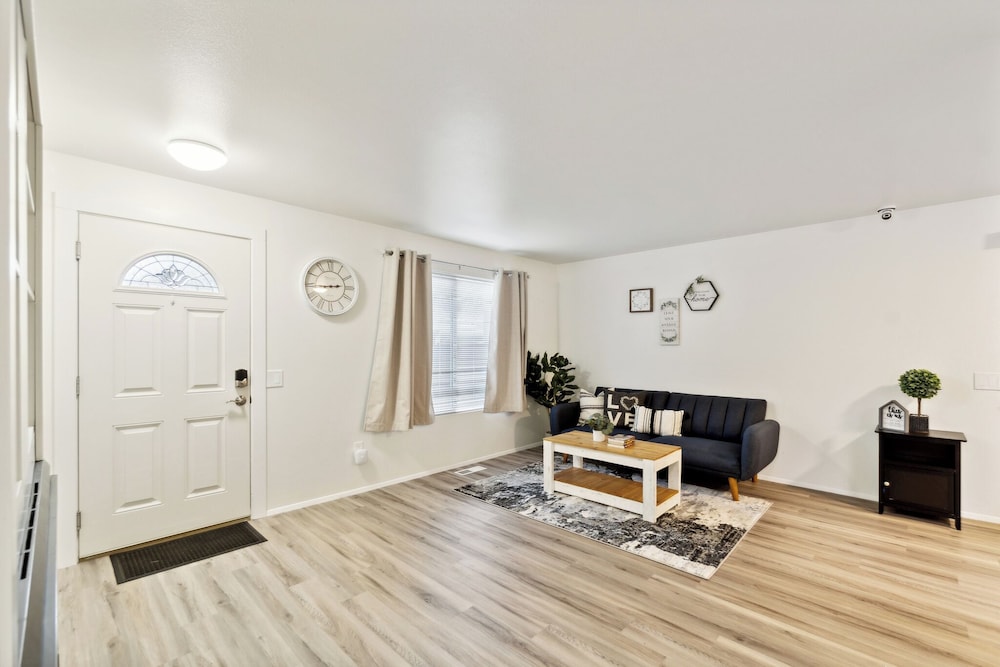 Central Bellevue Guesthouse, photo 16