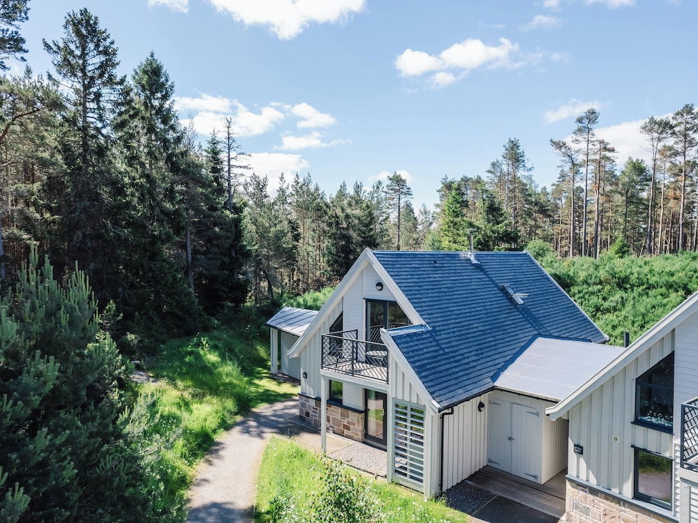 Otter Lodge