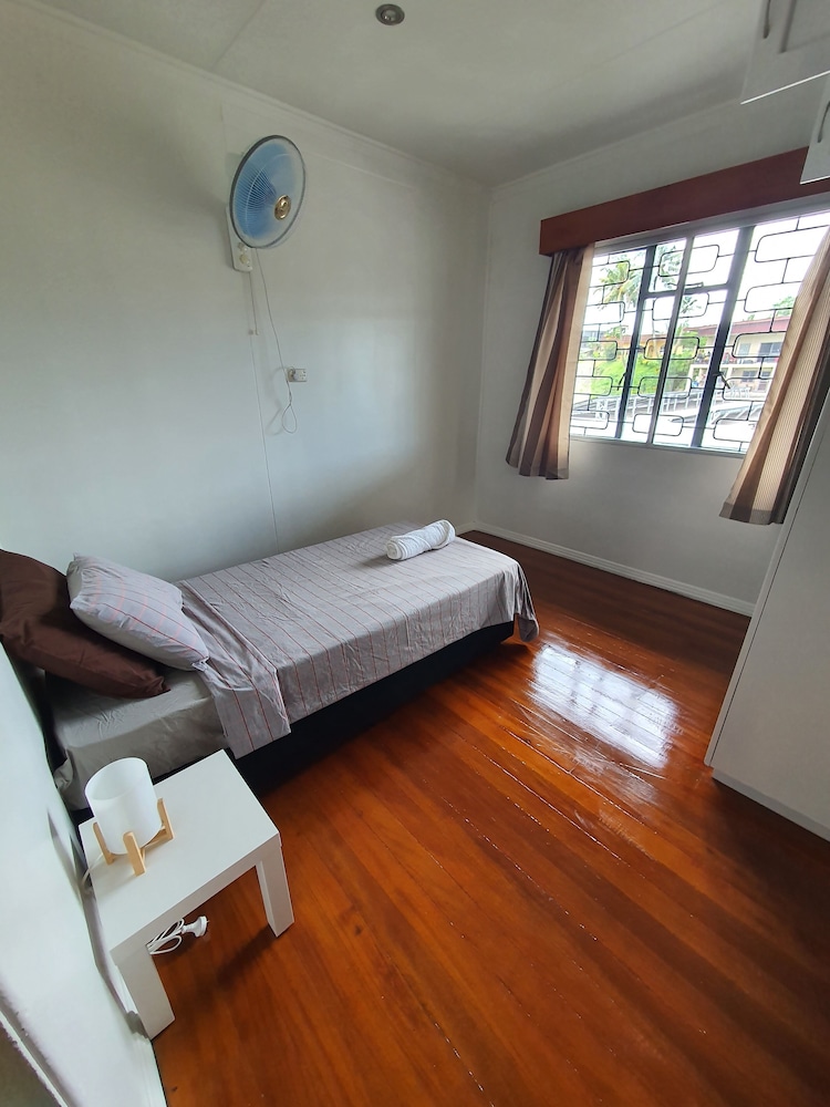 Axis Apartments