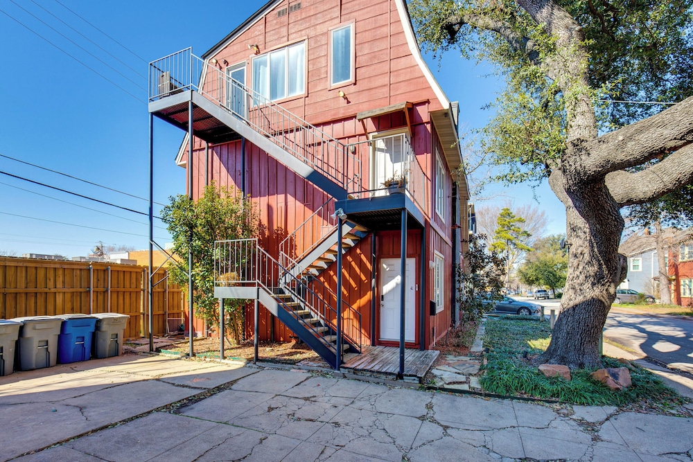 3 Mi to Dtwn: Historic Gem w/ City Views in Dallas