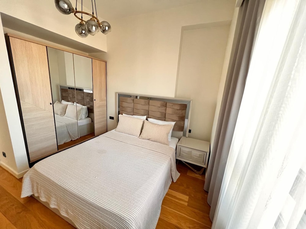 G Tower Residence Apartment Rentals
