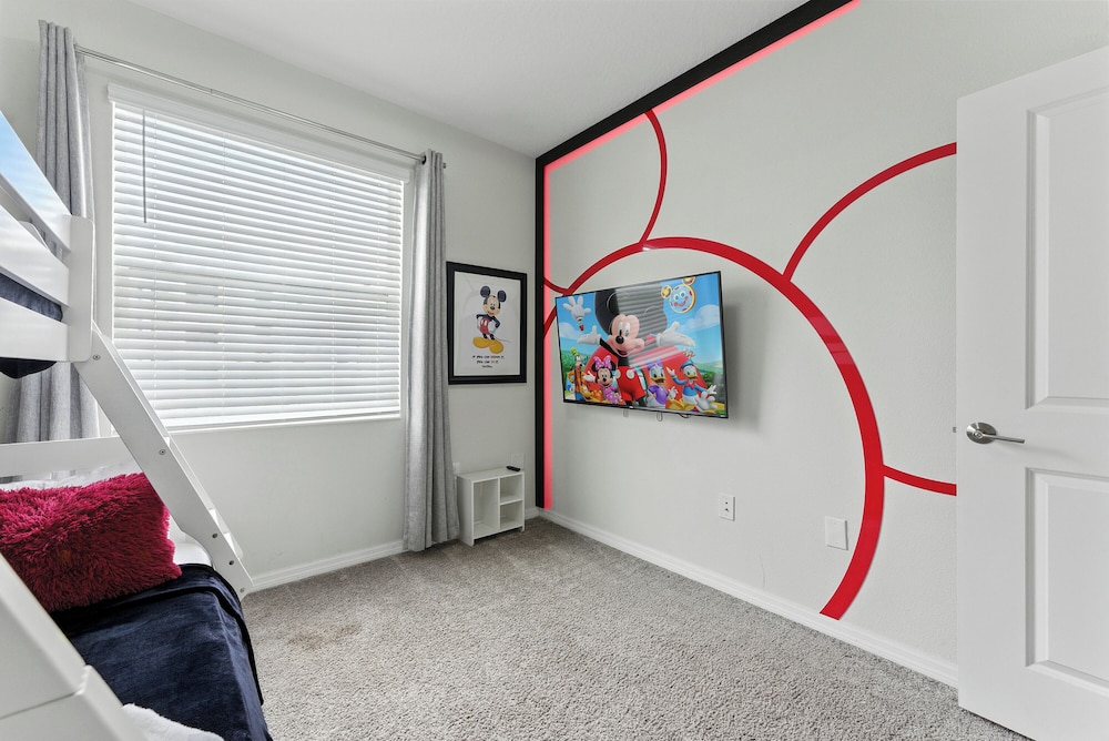 Storey Lake condos by UNE Homes
