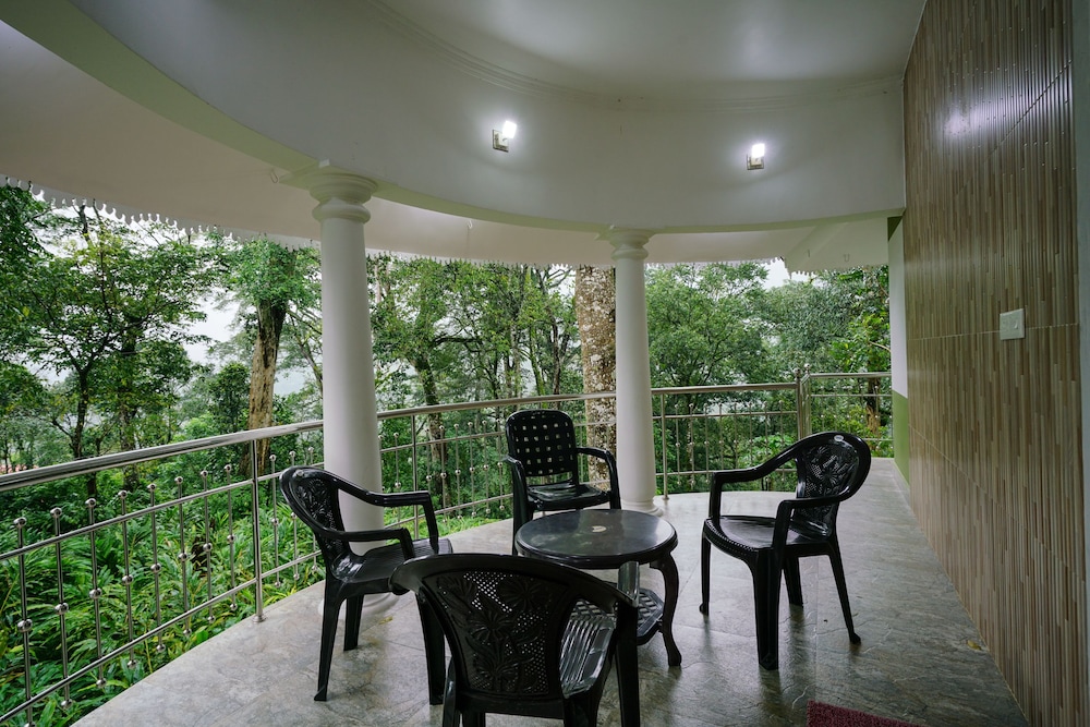 OYO 16460 Serene Stay view 3