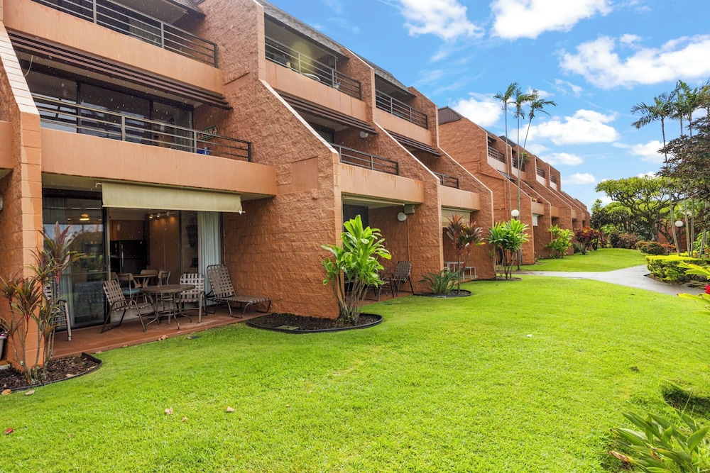 Kuleana Club - 306