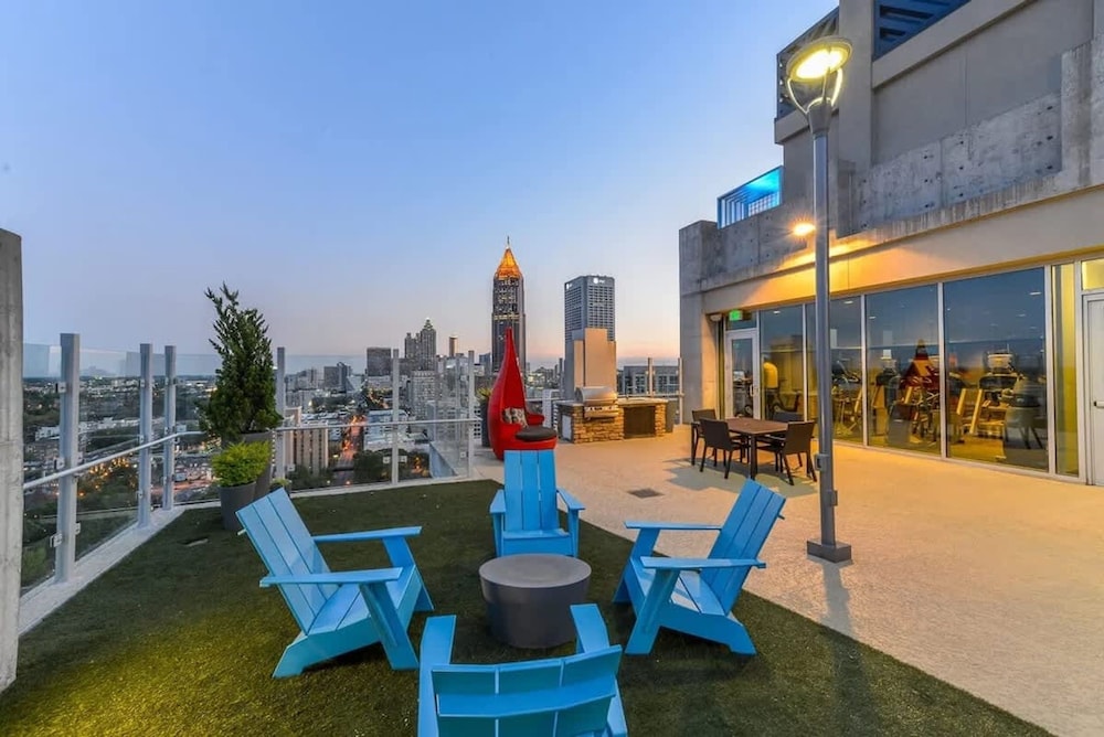 Midtown Luxepad 1b1b Rooftop Lounge Pool Gym Xbox