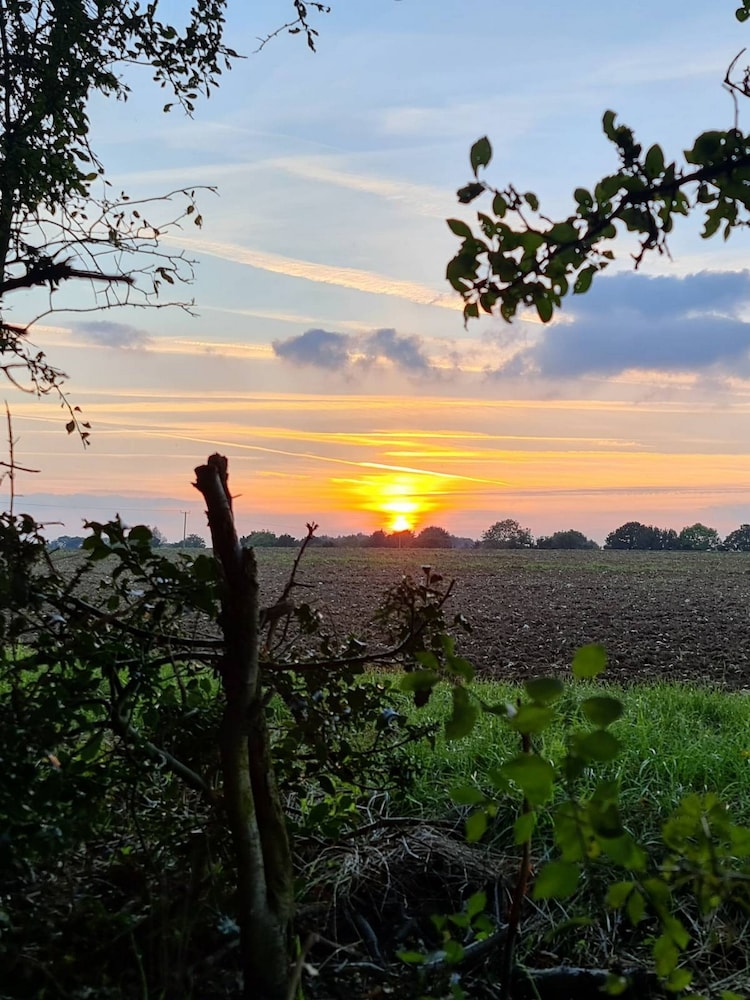Picturesque Family Hideaway Chipping Ongar Essex