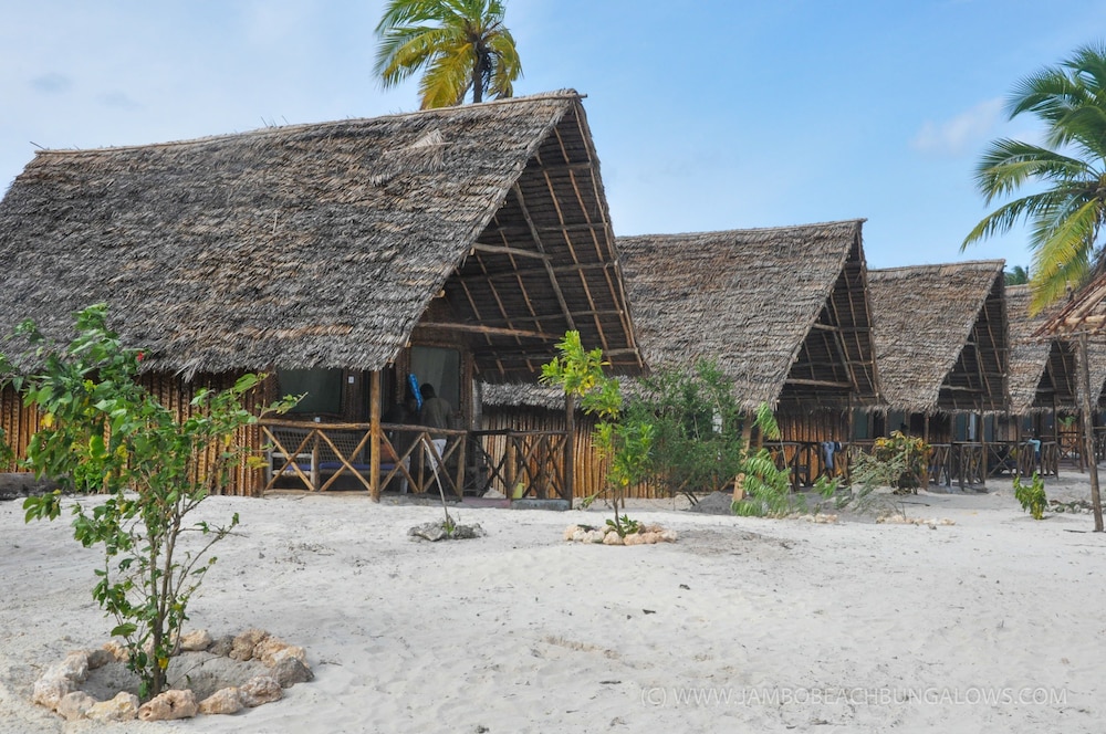 New Jambo Bungalows - Hostel