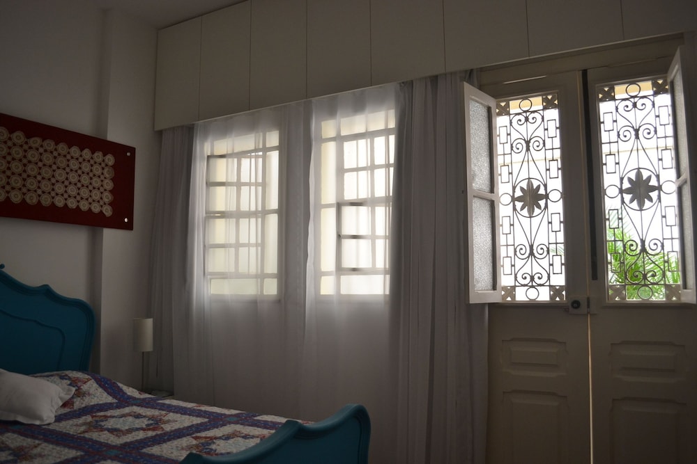 Casa Amarela Guest House - ZONA SUL
