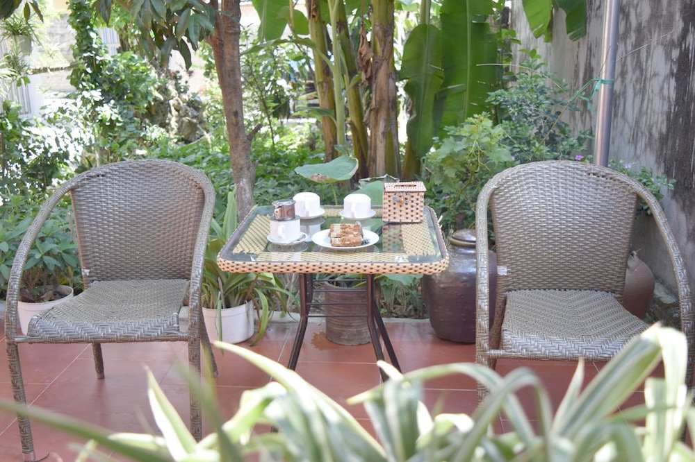 Van Long Family Homestay