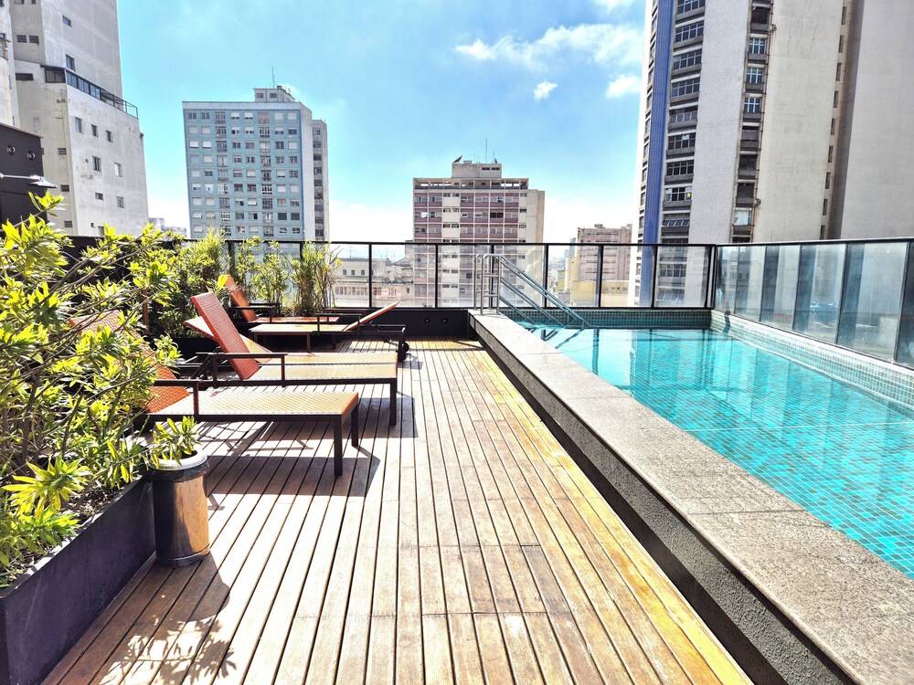 Aurora 104 - Estilo e conforto em SP