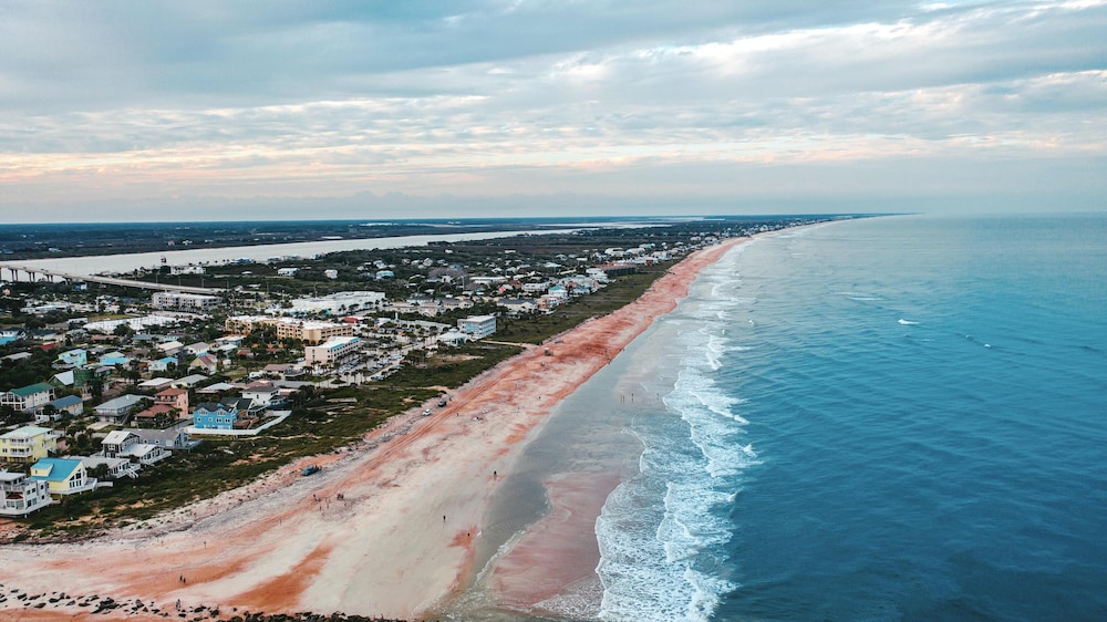 Magic Beach Motel