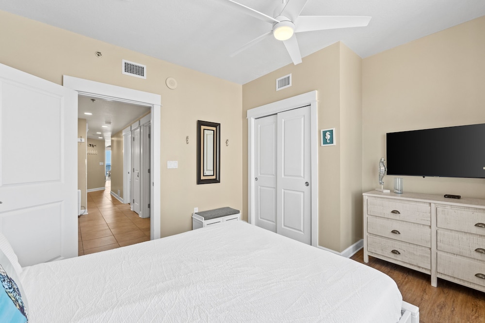 Grand Panama Beach Resort by Panhandle Getaways