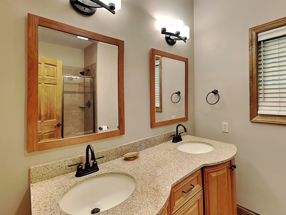 Paravel by Taylor Made Deep Creek