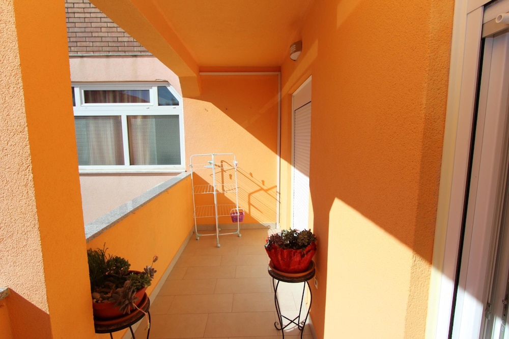 Apartments Rozi view 4