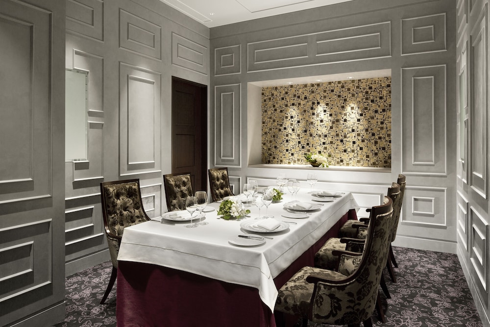 The Tokyo Station Hotel 86