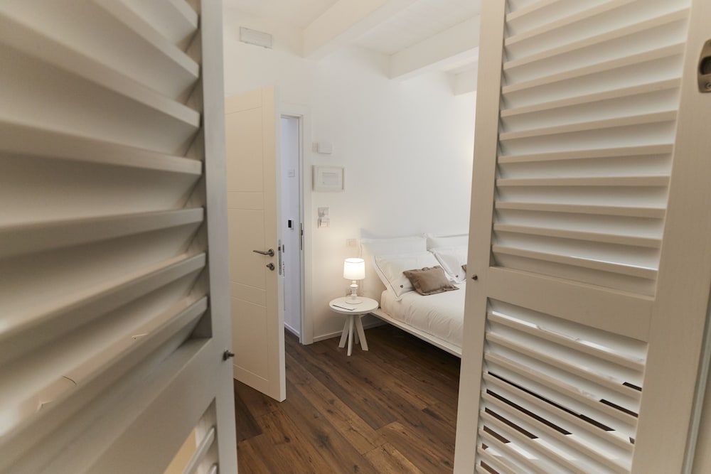 Iulius Suite & spa photo 4