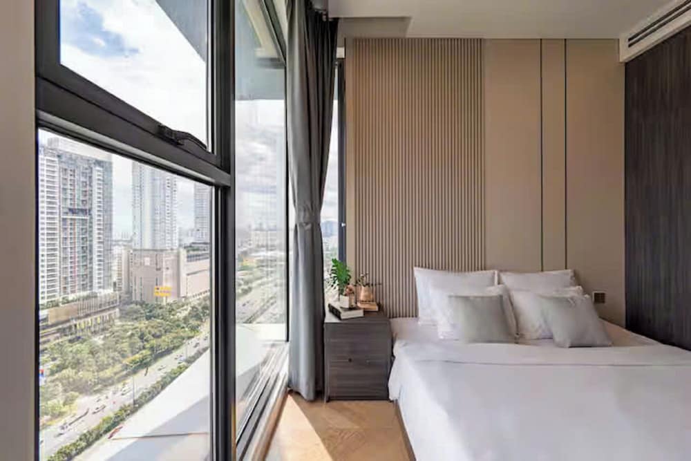 Kluxstay Lumiere Riverside Residence