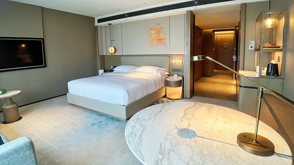Hohhot Vacations - Crowne Plaza Hohhot City Center, An IHG Hotel - Property Image 25