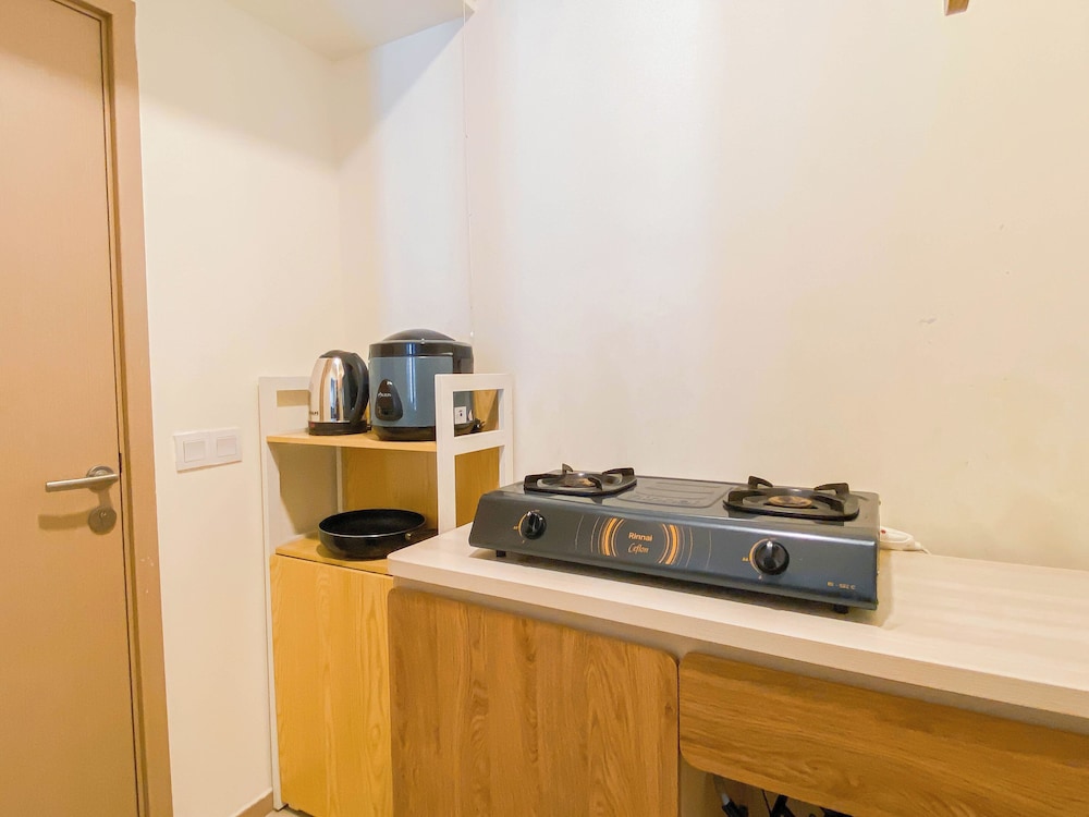 Monochrome 2Br Near Dian Harapan School At Apartment Meikarta