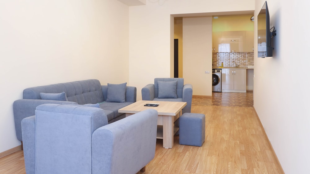 Stay Inn next to Dalma Mall
