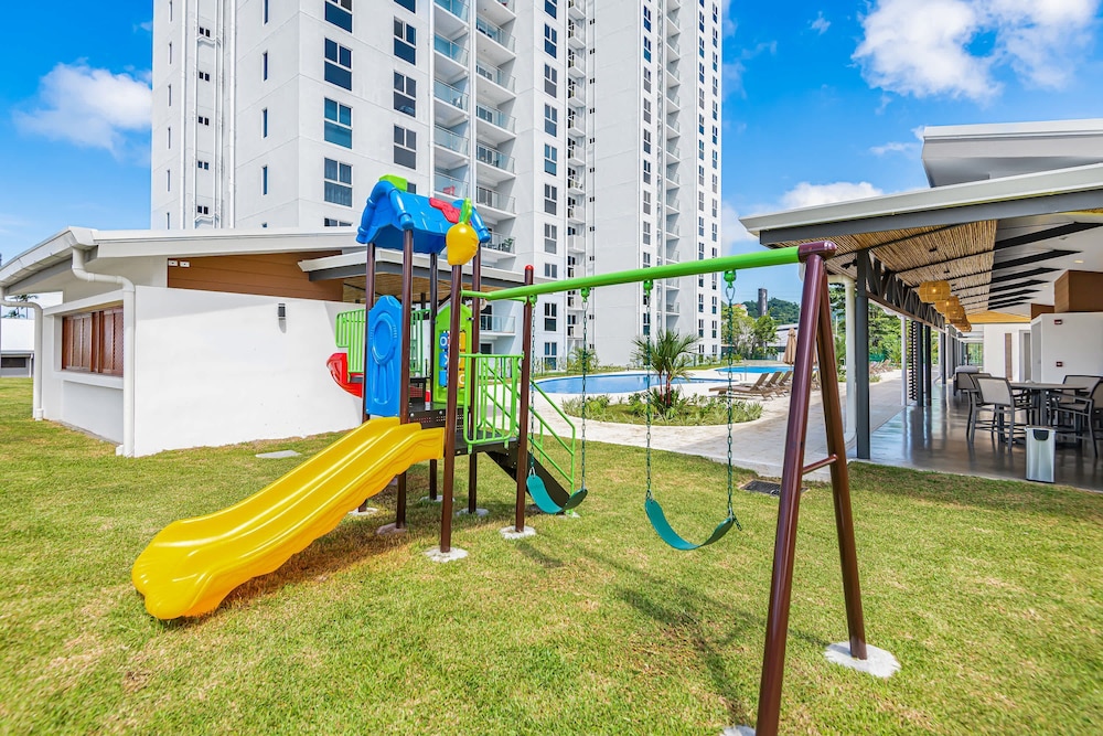 Upstay - New Condo in Jaco - 5 Mins From Beach
