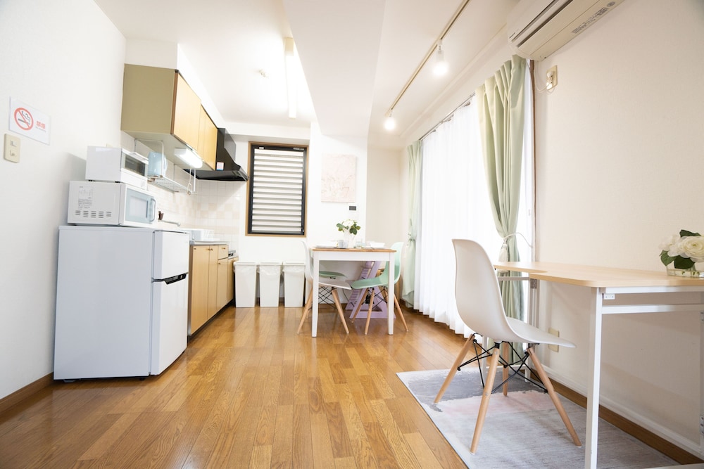 Elle’s Shirokane guest house