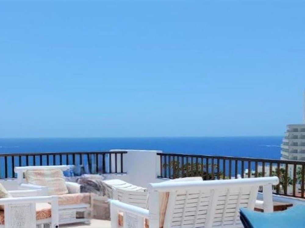 Apartment in Adeje Near Playa Fanabe