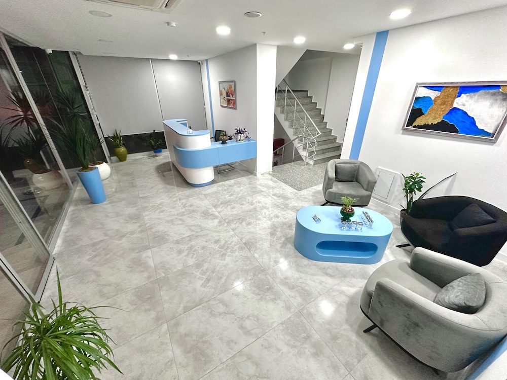 No25 Hotels