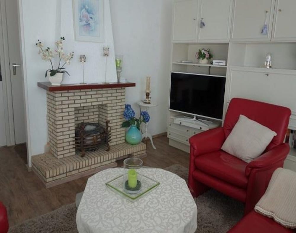 Family Bungalow Near the Beach and sea