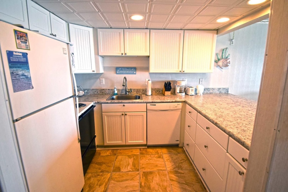Ocean Hideaway 503