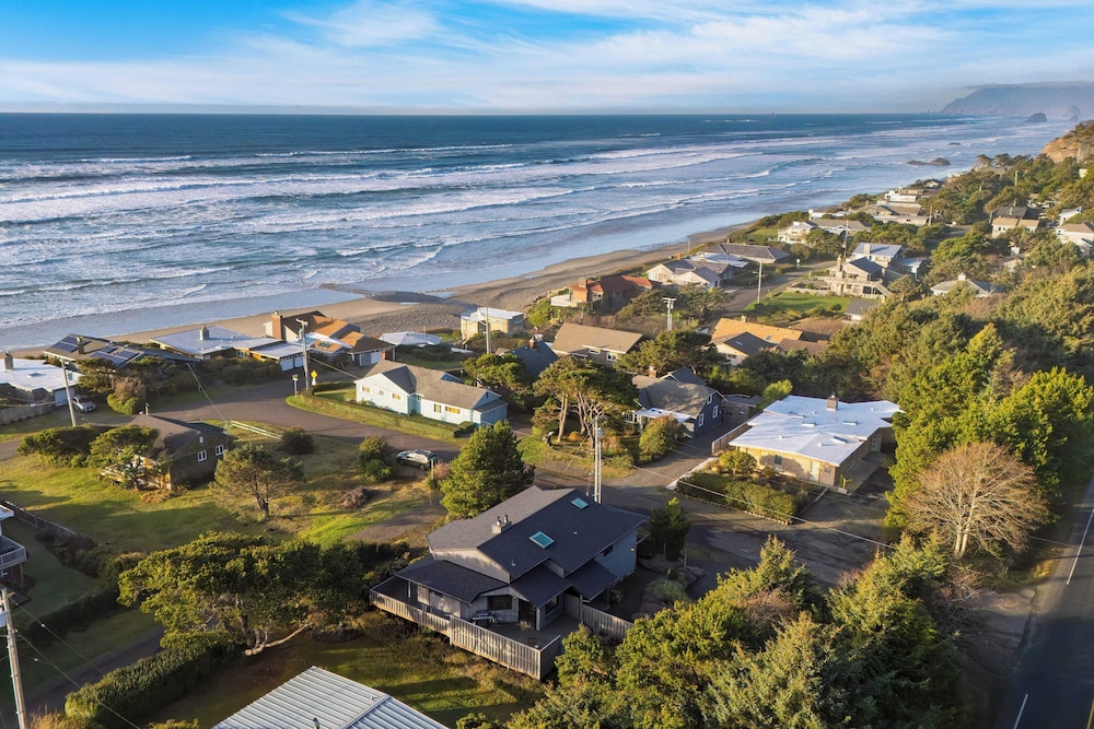Half Block to Beach w/ Oceanview, Patio + Balcony The Shore Pine by Avantstay