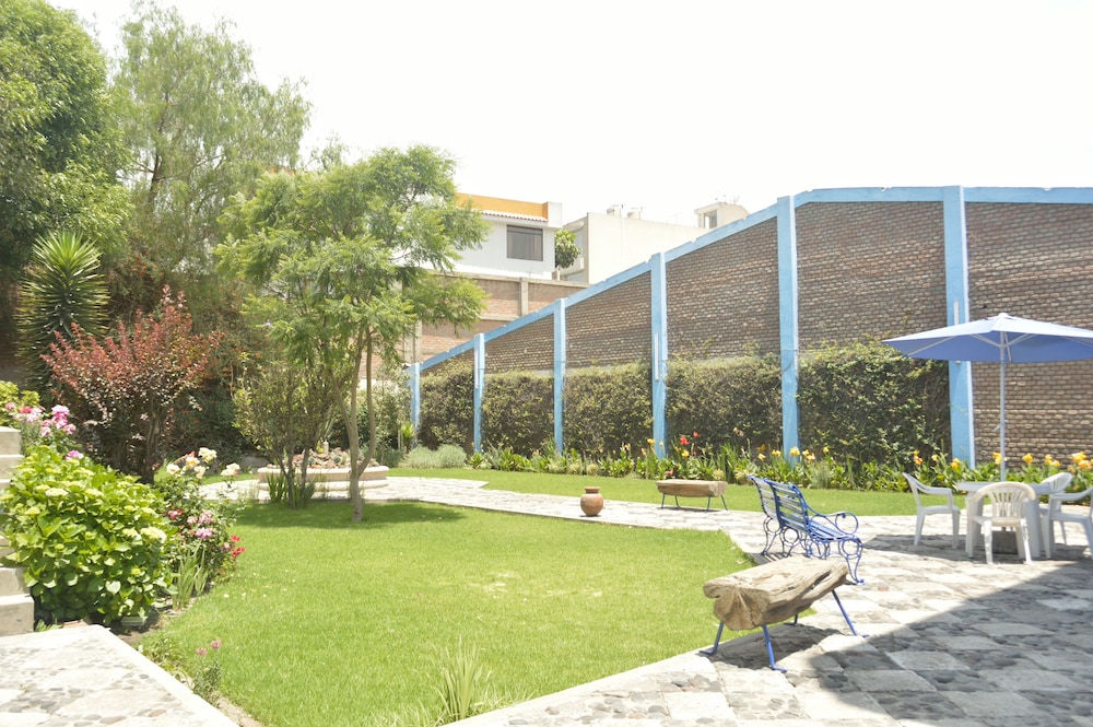 Photo 18