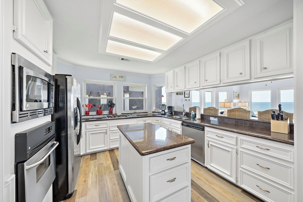 Life's A Beach by Ryson Vacation Rentals