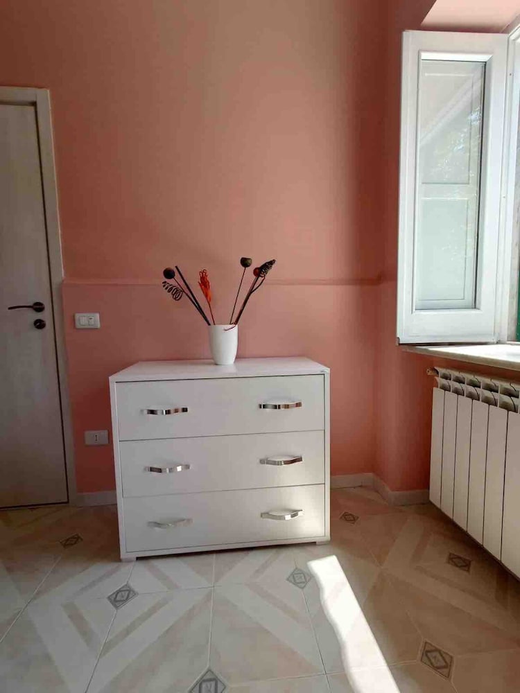 A Refuge Between Green And Blue photo 4