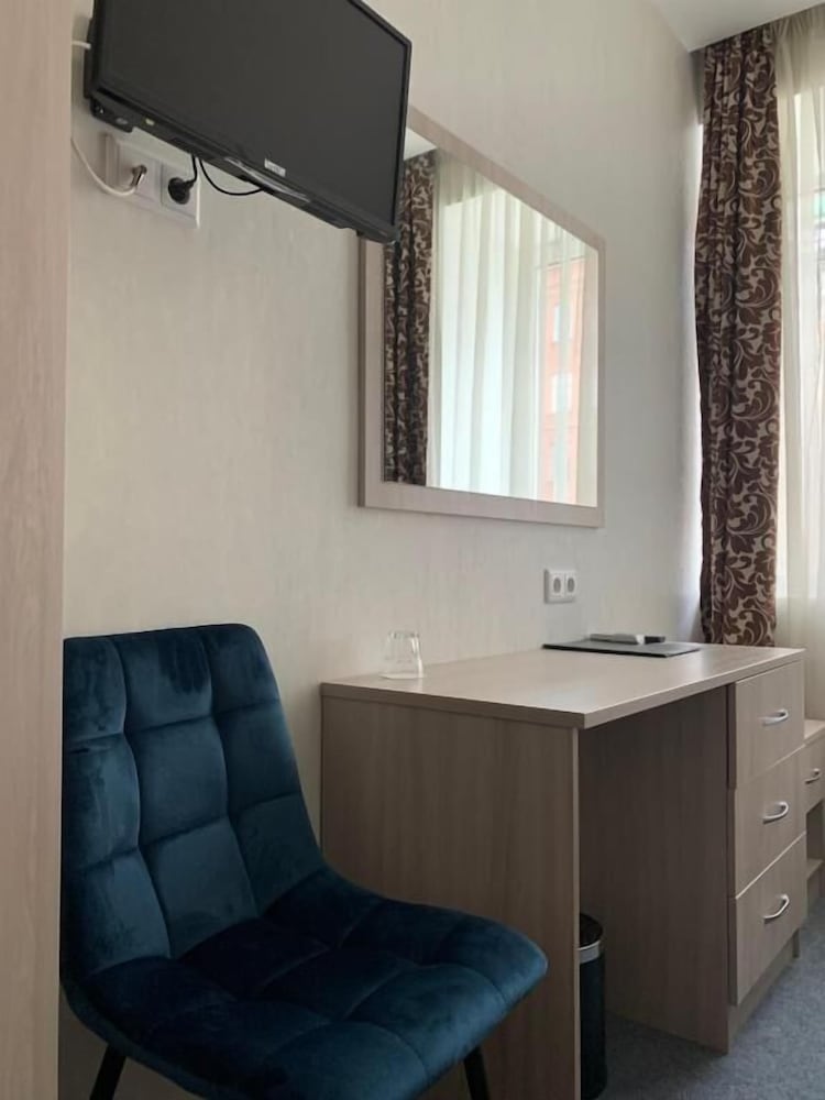 Matrix Hotel