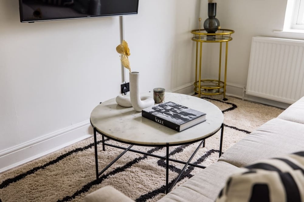 The Kensington And Chelsea Classic - Glamorous 2bdr Flat