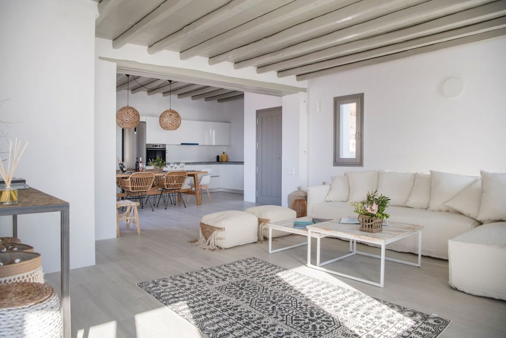 Rising Sun sea View Villa Near the Beach Paros
