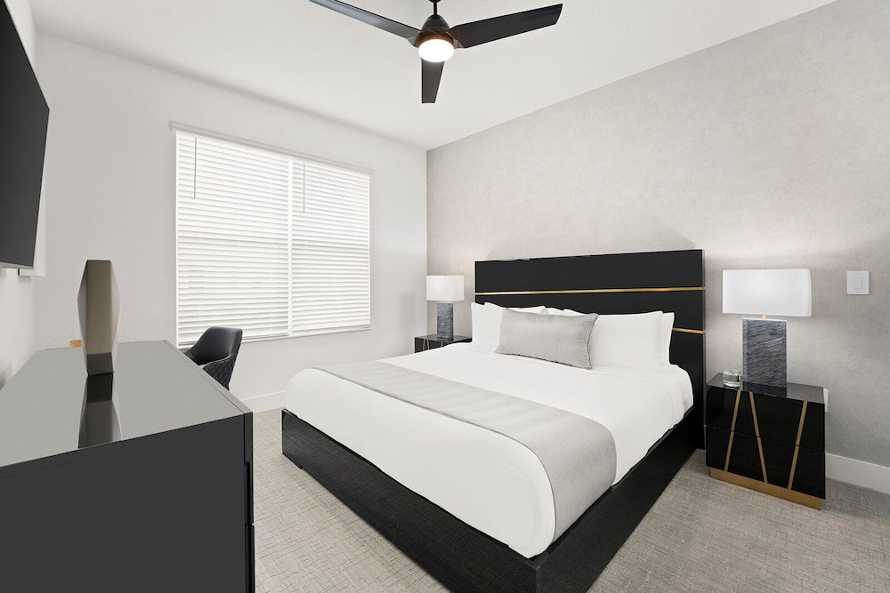 Vor5340aa: 4 Bed, Foodie's Fantasy, Pool