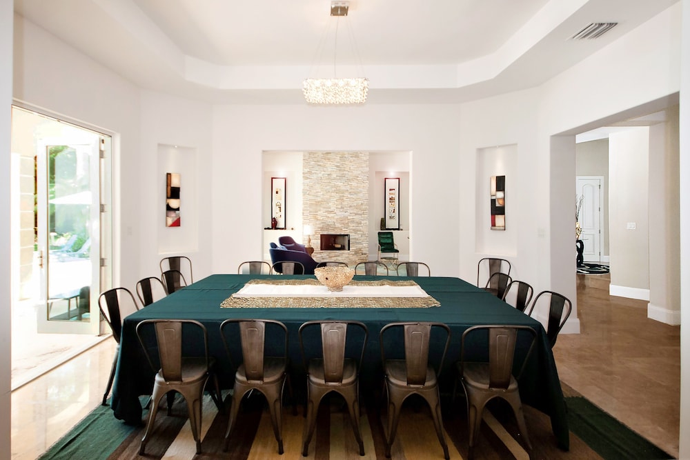 meeting & event spaces