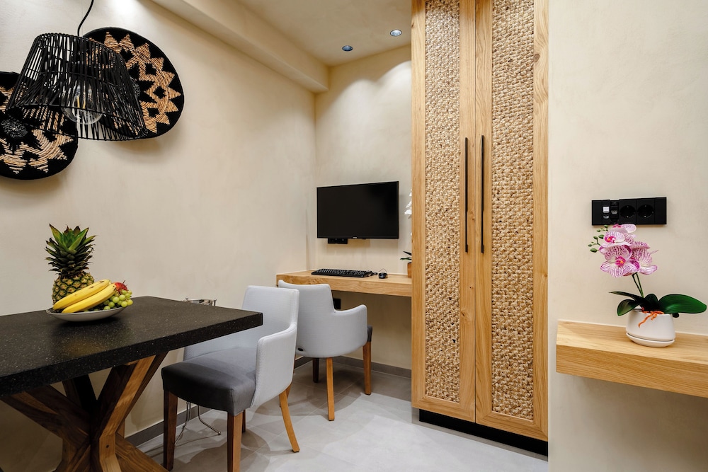 Photo 32