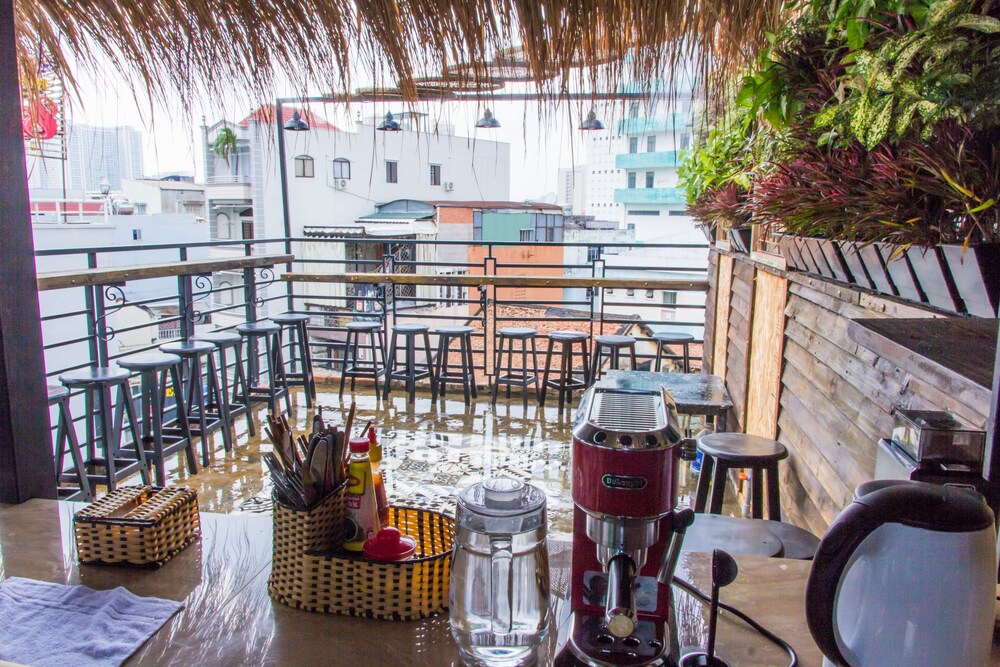 Mobylette Saigon Hostel - Adults only