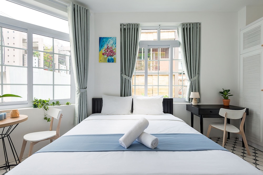 Cozrum Homes May's House