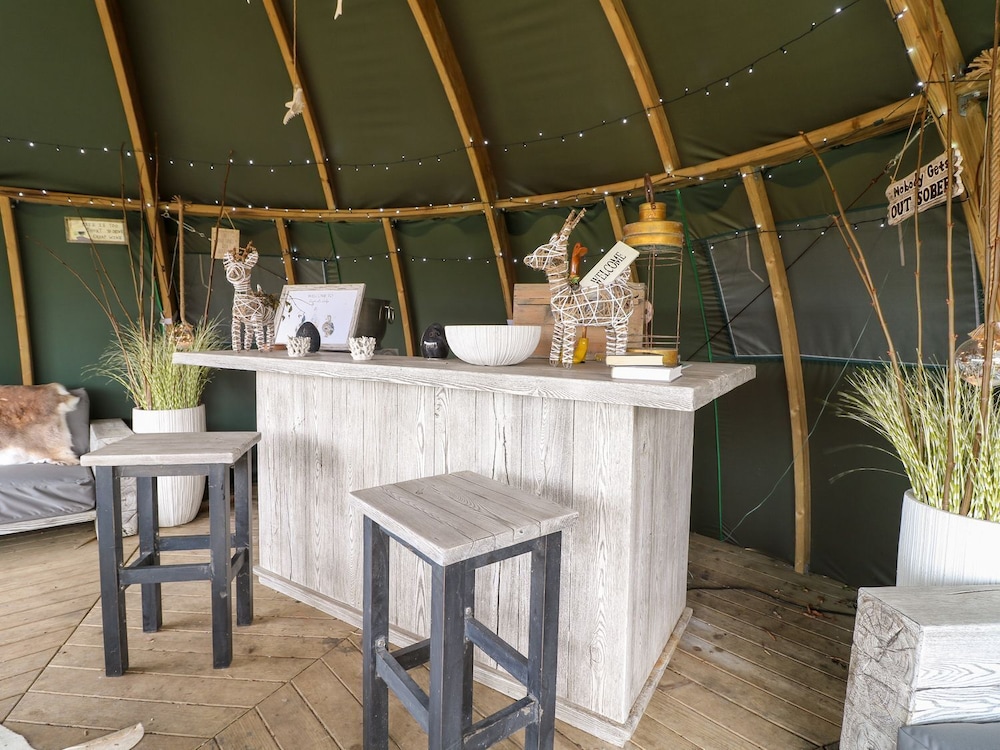 Herbie's Shepherds Hut at Shepherds Lodge