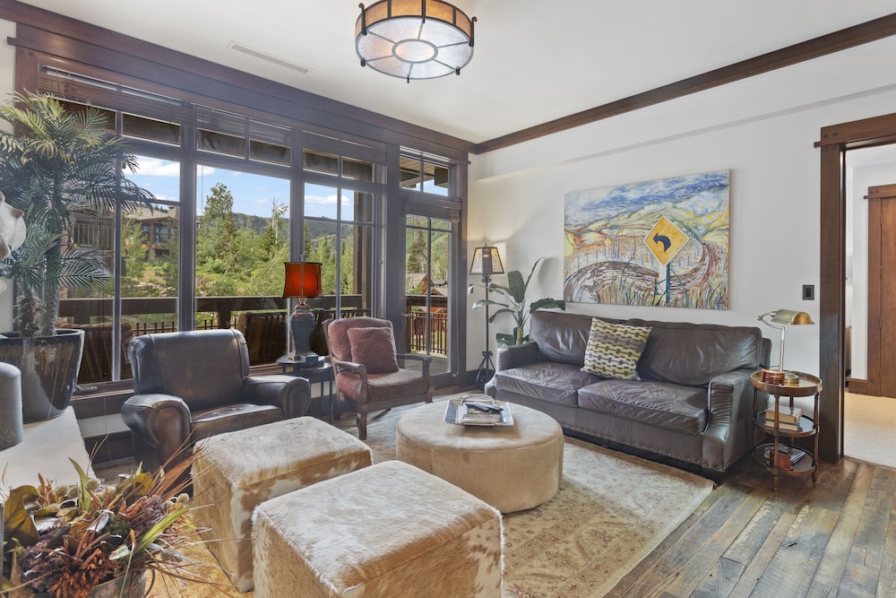Arrowleaf Lodge at Deer Valley Resort - Two Bedroom Residence #301 2 Condo