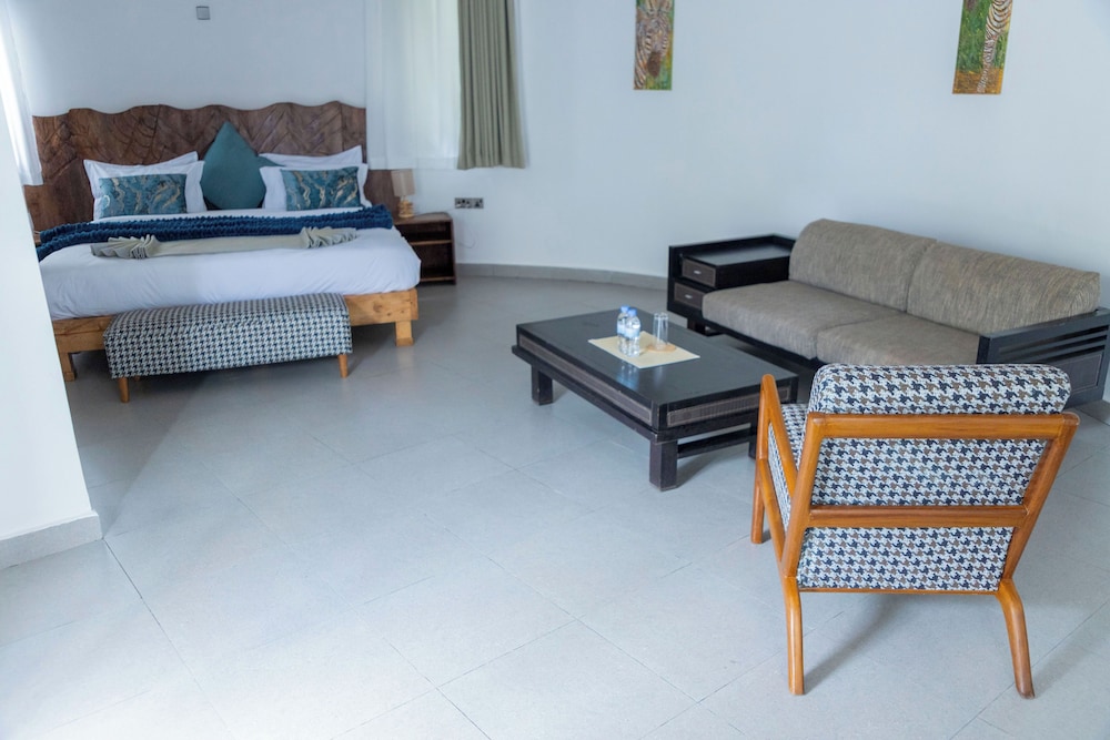 Footprints kinigi lodge